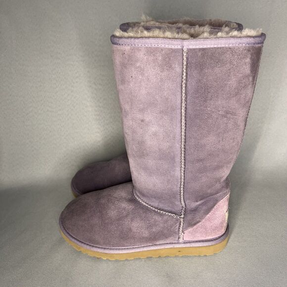Womens UGG Boots Classic Tall Purple Sheepskin Suede Wool Boho Malibu Sz 6 Fits7 - Picture 10 of 16